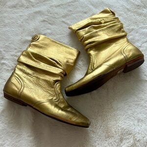 Loriblu booties size 37